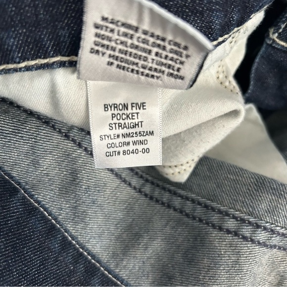 Hudson Byron Five Pocket Distressed Jeans - Picture 7 of 7